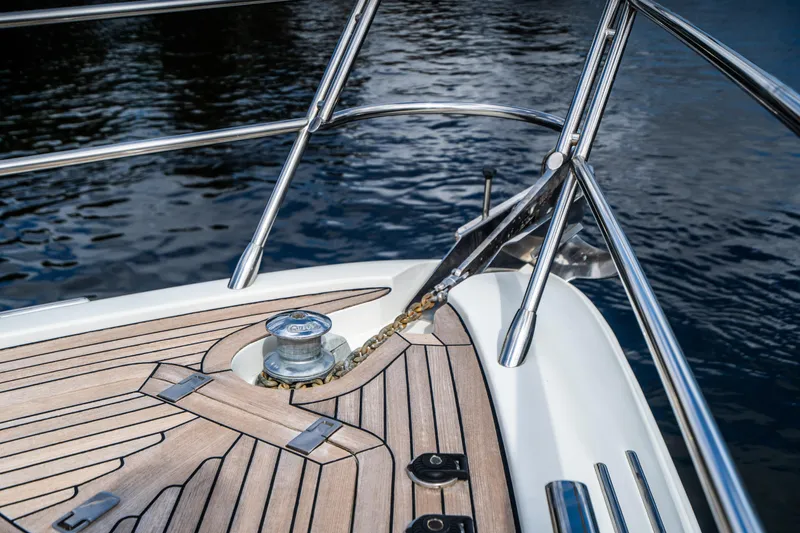 2005 Azimut Sport