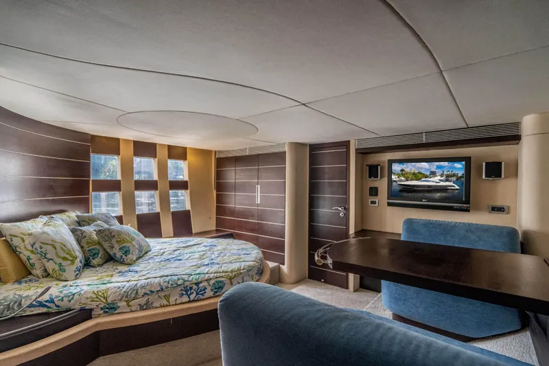 2005 Azimut Sport