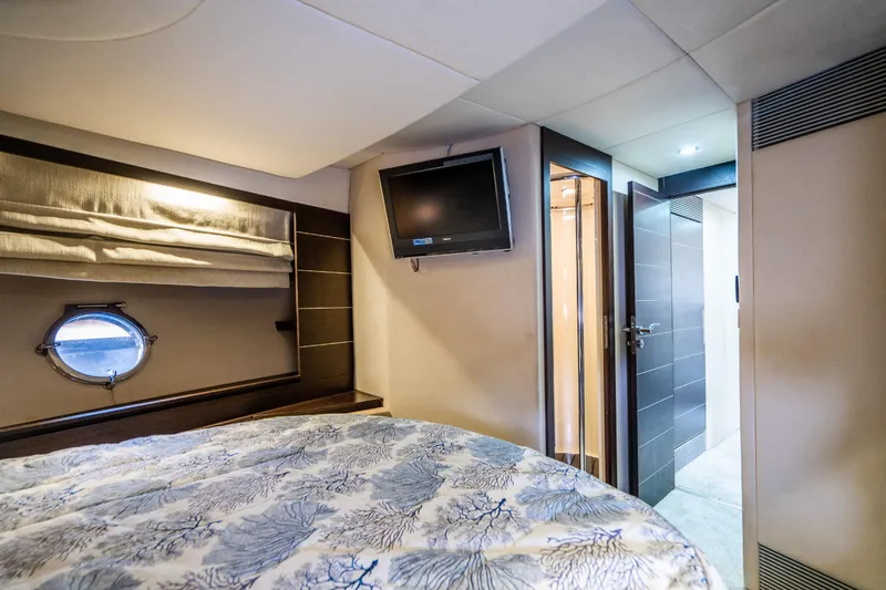 2005 Azimut Sport