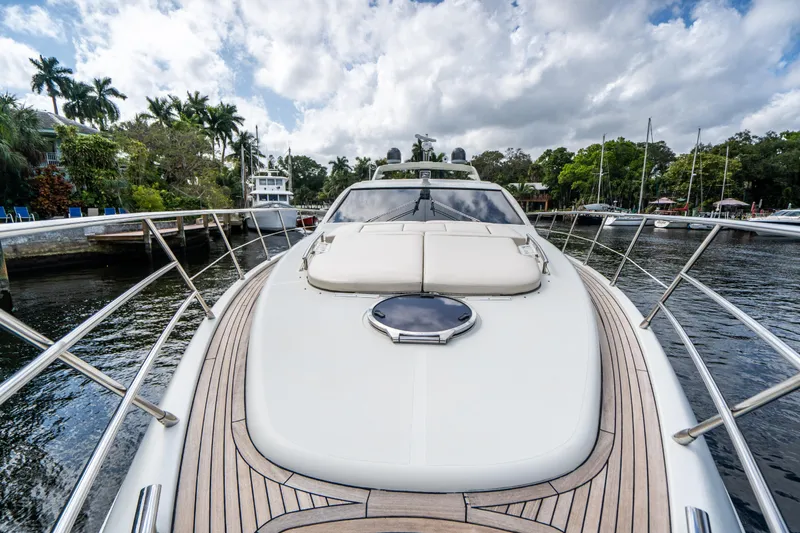 2005 Azimut Sport