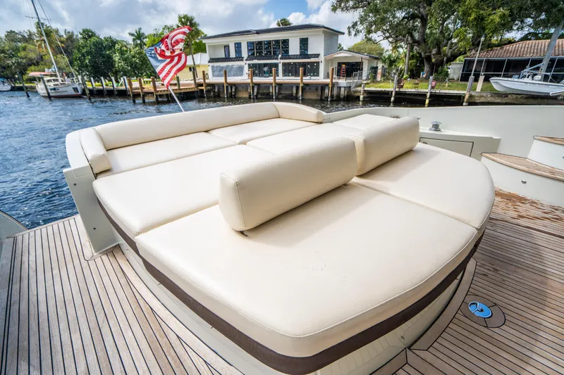 2005 Azimut Sport