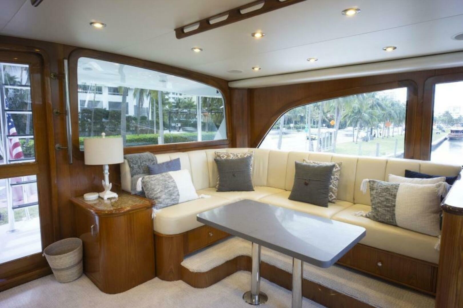 2005 Sea Force IX Enclosed Flybridge
