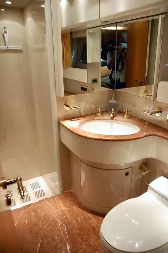 1997 Maiora Flybridge Motoryacht