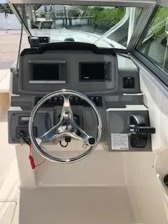 2013 Robalo R247 Dual Console