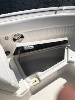 2013 Robalo R247 Dual Console