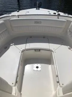 2013 Robalo R247 Dual Console