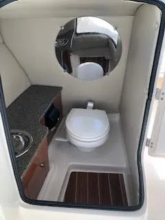 2013 Robalo R247 Dual Console