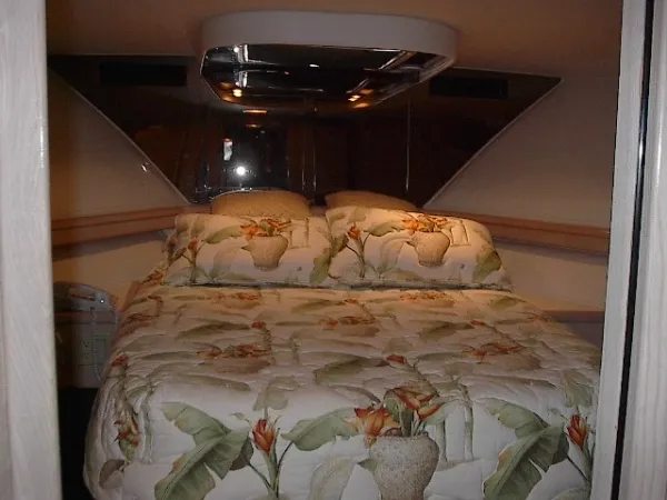 1993 Hatteras Open Bridge STABILIZED Convertible