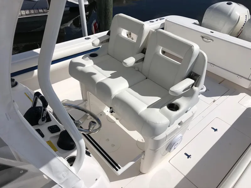 2015 Intrepid 327 Center Console