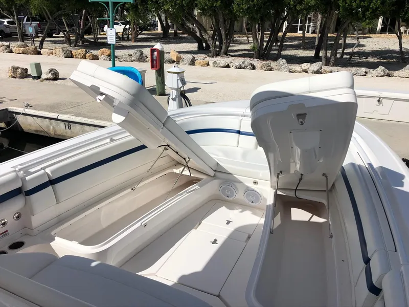 2015 Intrepid 327 Center Console