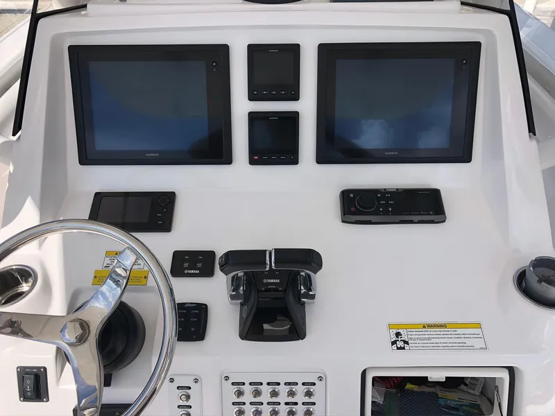 2015 Intrepid 327 Center Console