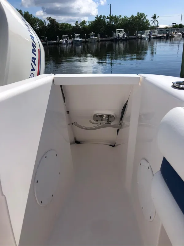 2015 Intrepid 327 Center Console