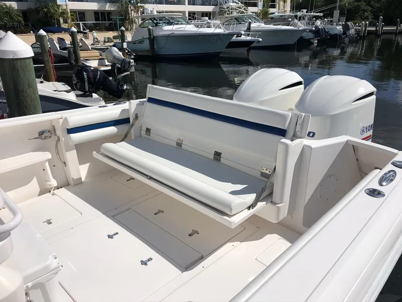 2015 Intrepid 327 Center Console
