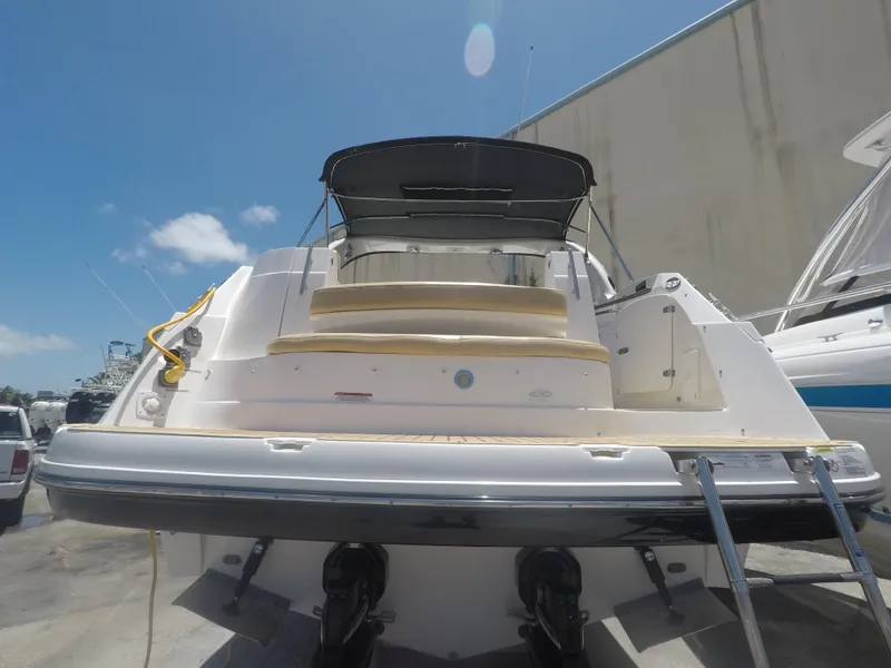 2012 Rinker 310 Express Cruiser