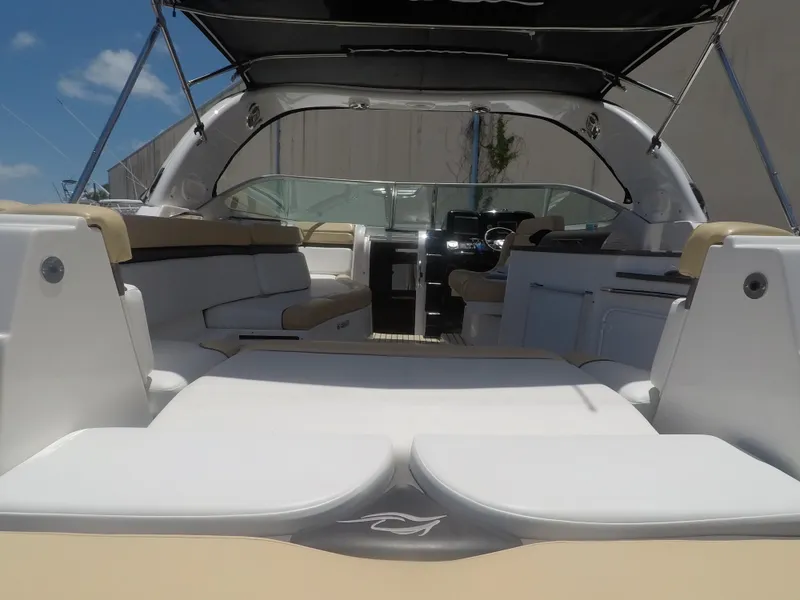 2012 Rinker 310 Express Cruiser