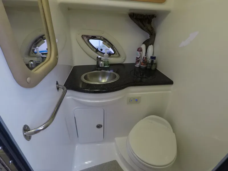 2012 Rinker 310 Express Cruiser