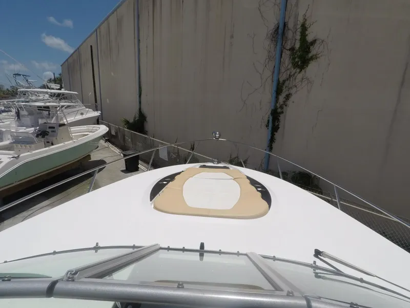 2012 Rinker 310 Express Cruiser
