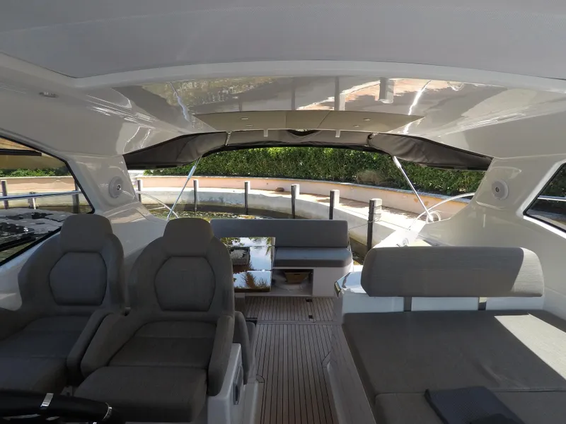 2018 Azimut Atlantis 43