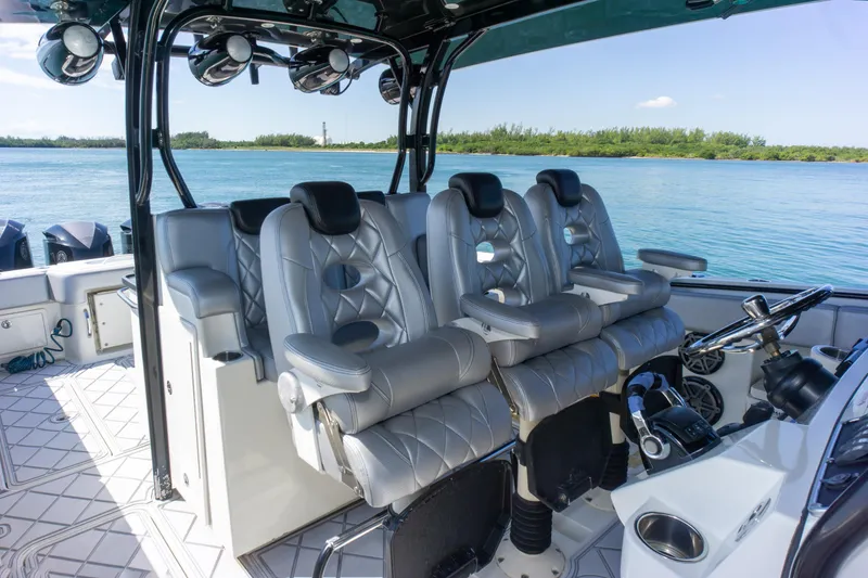 2017 Hydra-Sports 4200 Siesta