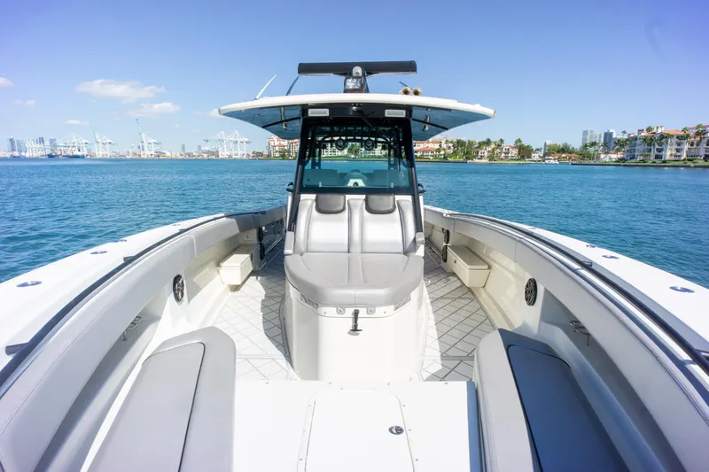 2017 Hydra-Sports 4200 Siesta