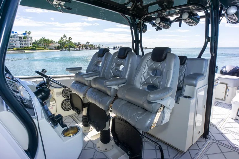 2017 Hydra-Sports 4200 Siesta