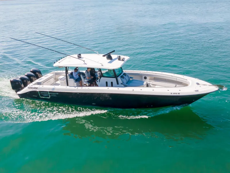 2017 Hydra-Sports 4200 Siesta