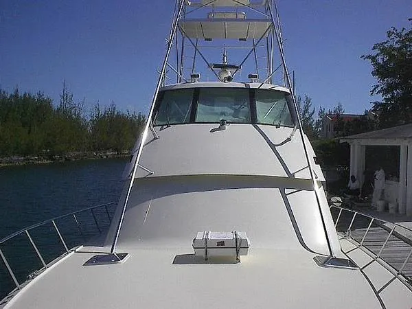 1990 Hatteras Enclosed Flybridge