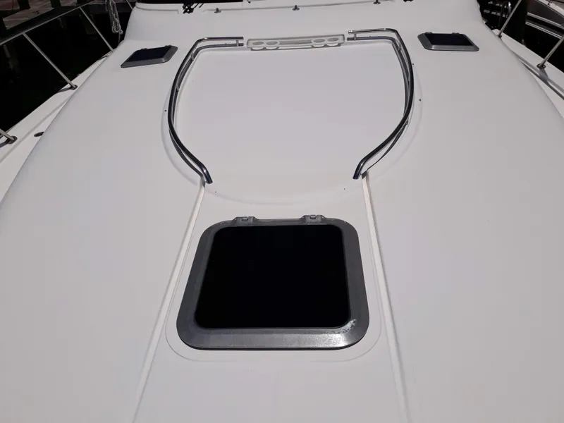 2003 Tiara Yachts 4400 Sovran
