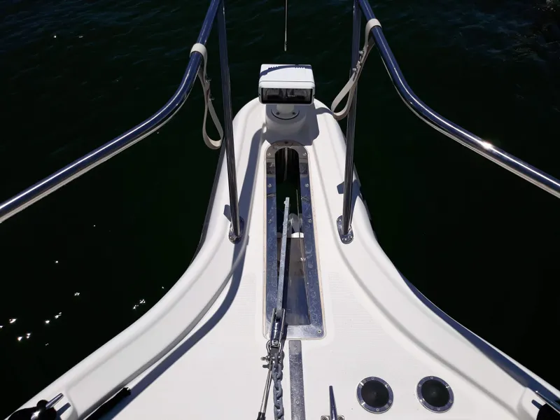2003 Tiara Yachts 4400 Sovran