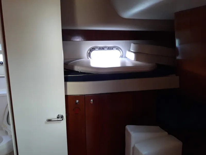 2003 Tiara Yachts 4400 Sovran