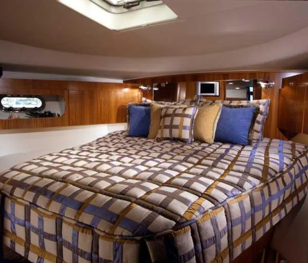 2003 Tiara Yachts 4400 Sovran