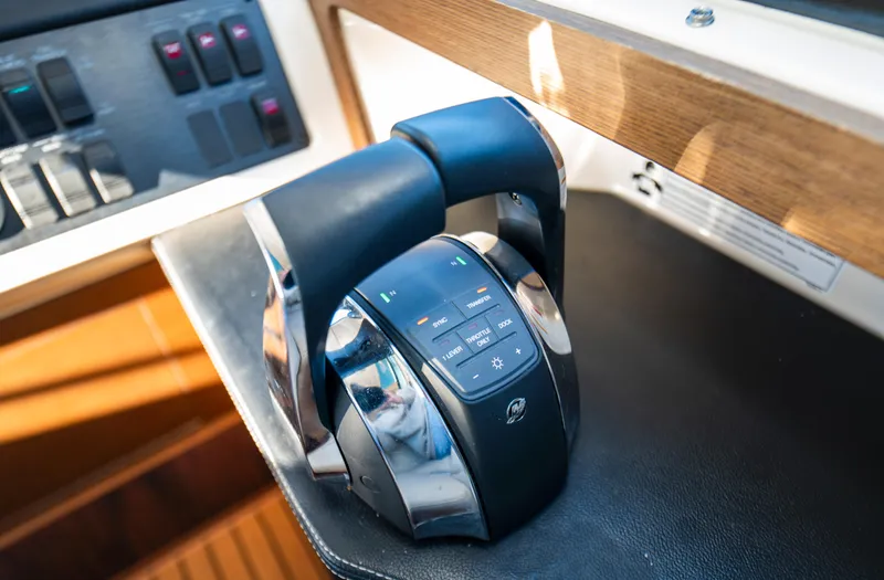 2014 Sea Ray Sundancer 510