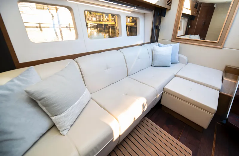 2014 Sea Ray Sundancer 510