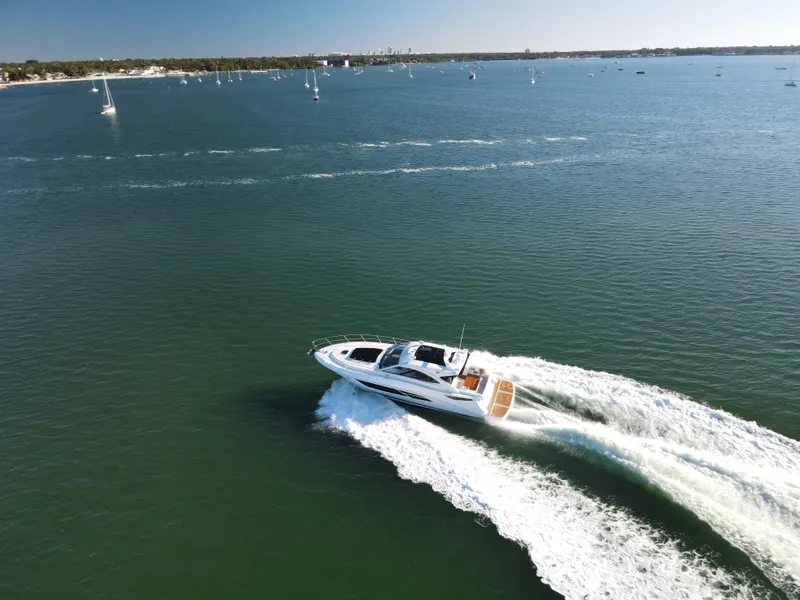 2014 Sea Ray Sundancer 510
