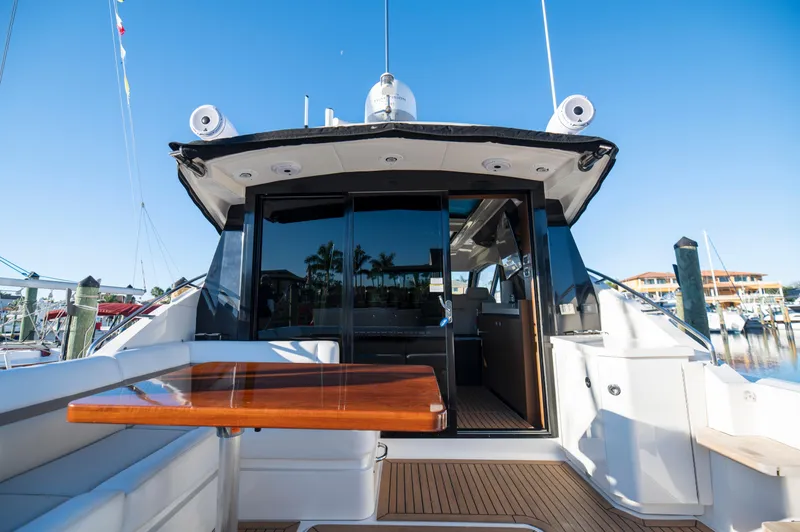 2014 Sea Ray Sundancer 510