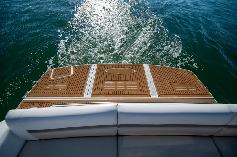 2014 Sea Ray Sundancer 510