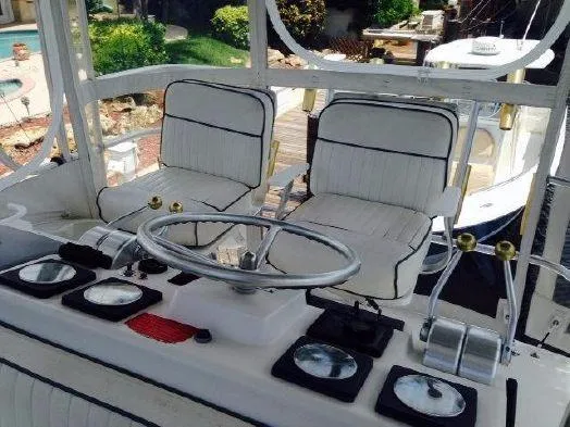 2000 Luhrs Convertible