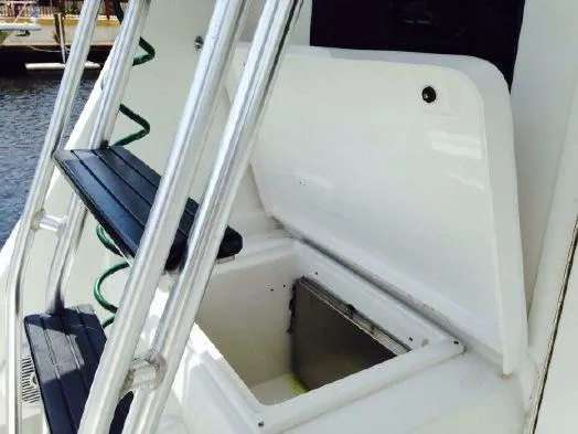 2000 Luhrs Convertible