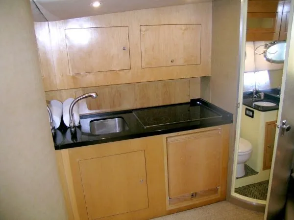 1981 MAGNUM MARINE Maltese 53