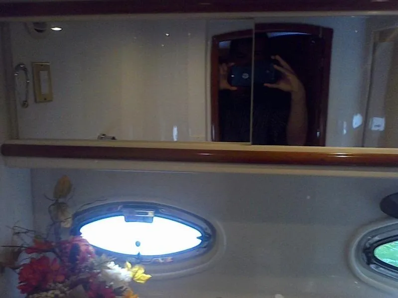 2004 Carver 396 Motor Yacht
