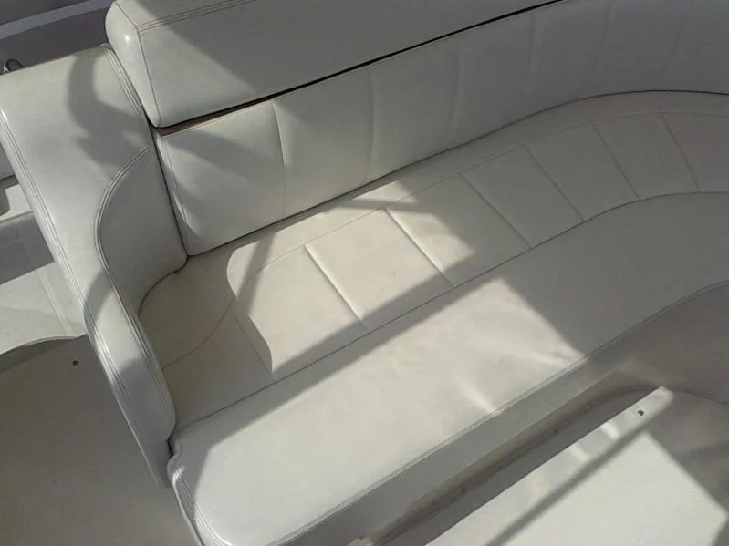 2004 Carver 396 Motor Yacht