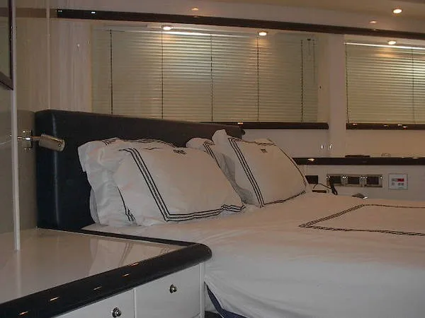2000 Sunseeker MANHATTAN