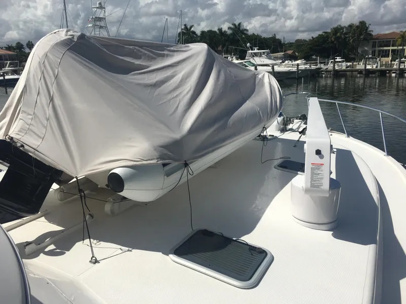 1999 Riviera 48 Enclosed Bridge