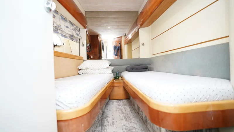1999 Princess FLYBRIDGE