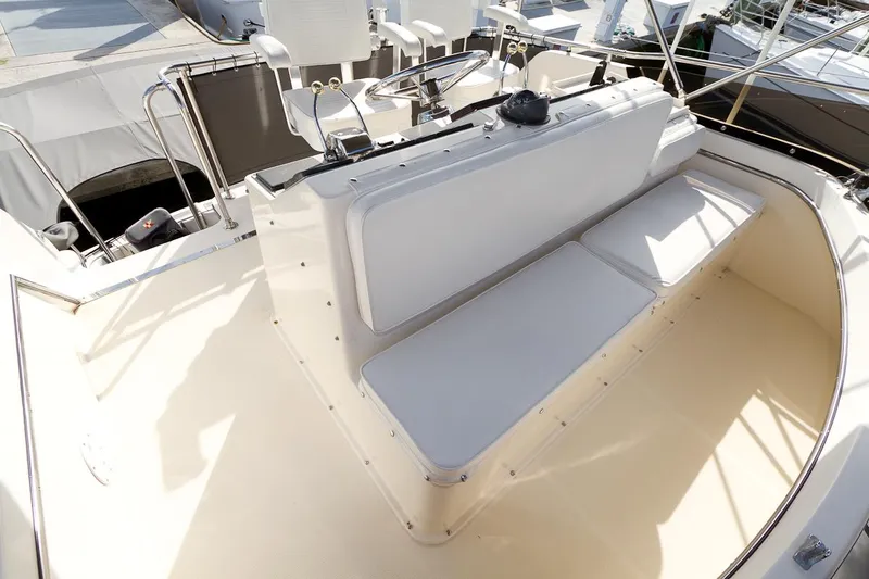 1988 Tiara Yachts 3600 Convertible
