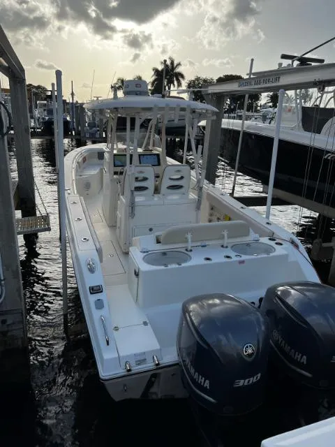 2015 Cobia 296 Center Console