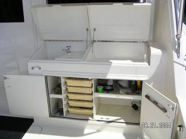 1986 Hatteras Convertible