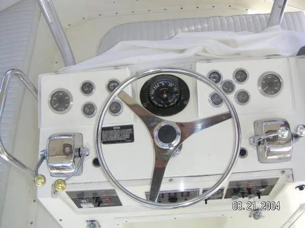 1986 Hatteras Convertible