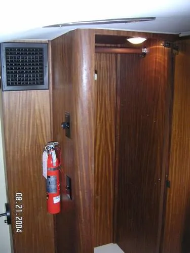 1986 Hatteras Convertible