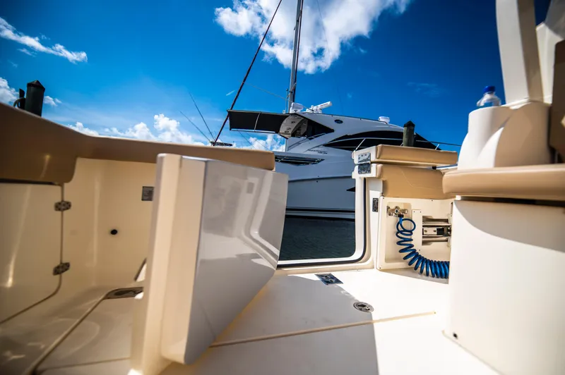 2019 Scout 355 LXF
